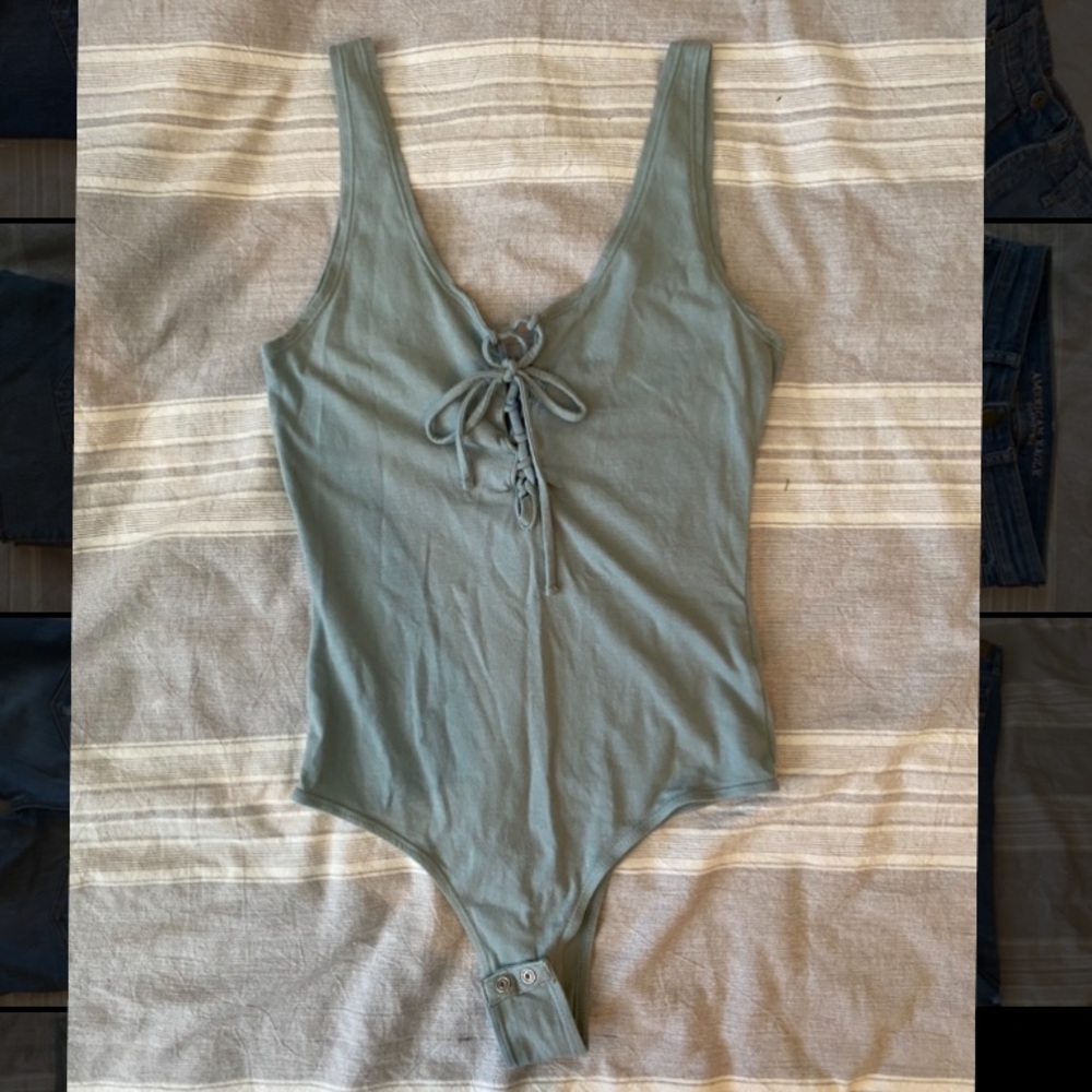 Blue/green bodysuit